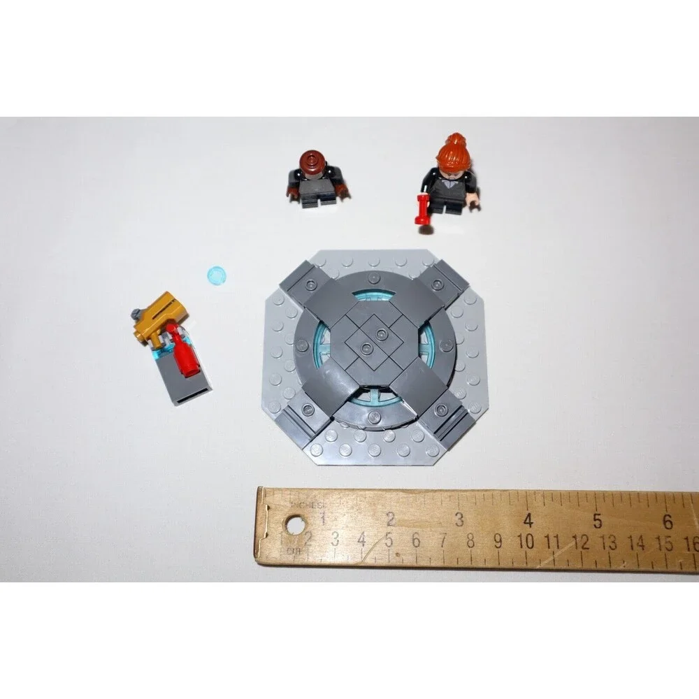 Nick Fury Pepper Potts Platform/Stage 76216 Infinity Saga LEGO Marvel Minifigure